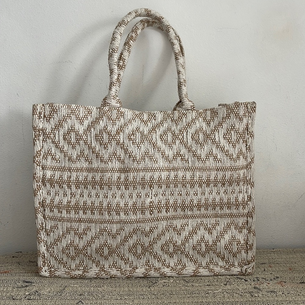 H&M Jacquard tote